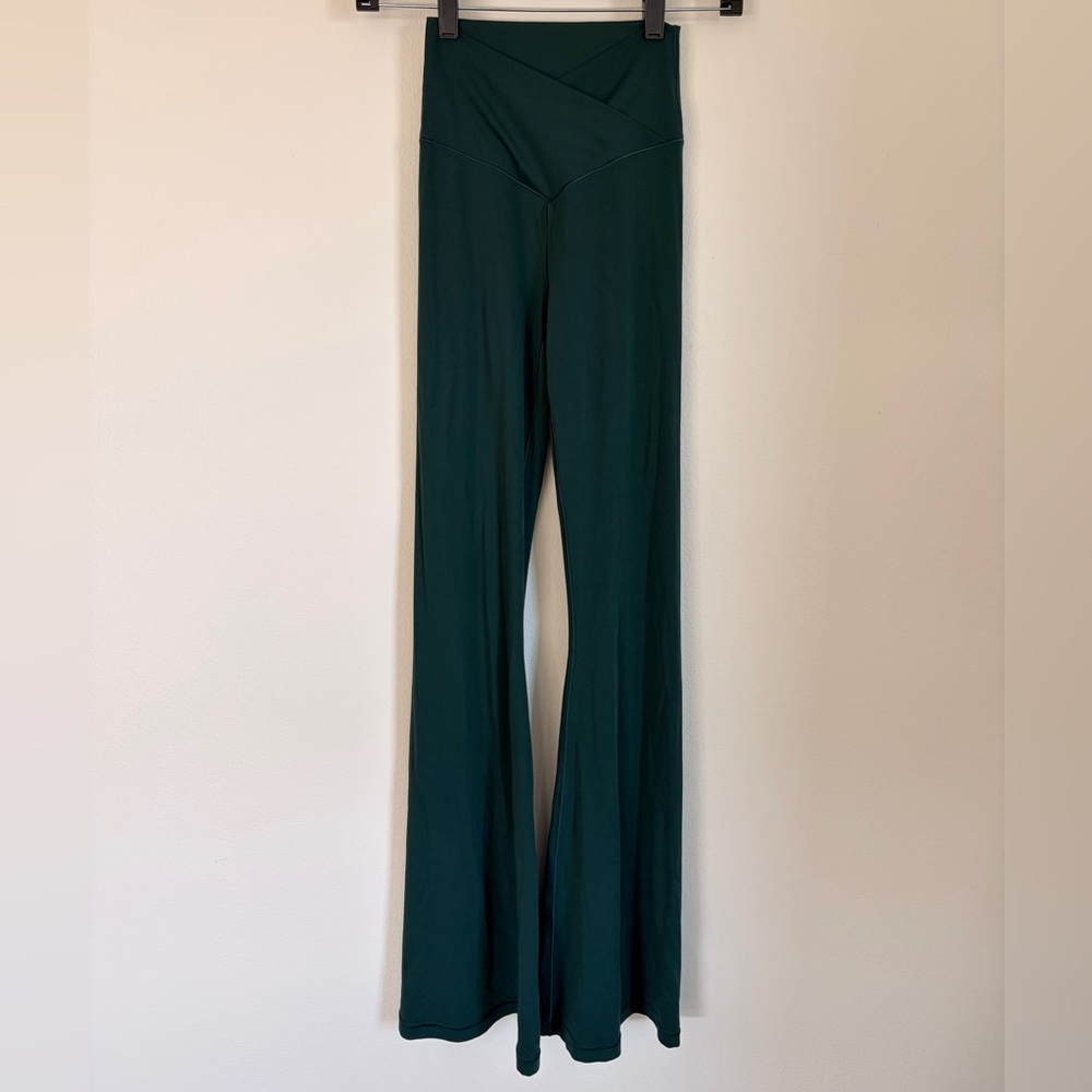 Offline by Aerie Real Me High Waisted Crossover Green Flare Legging S Long